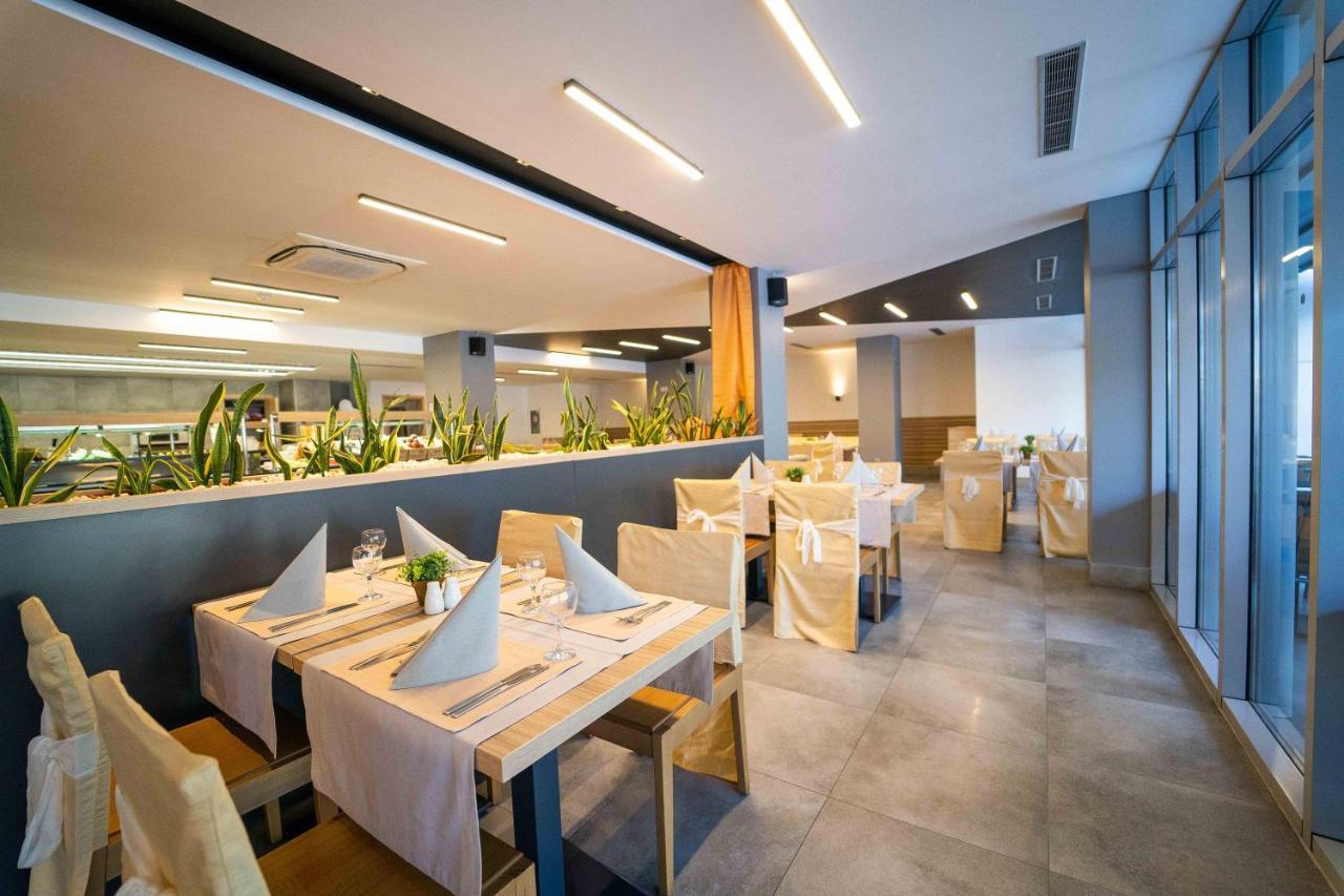 Хотел Hvd Viva Club Ultra - Private & Free Parking 4*
